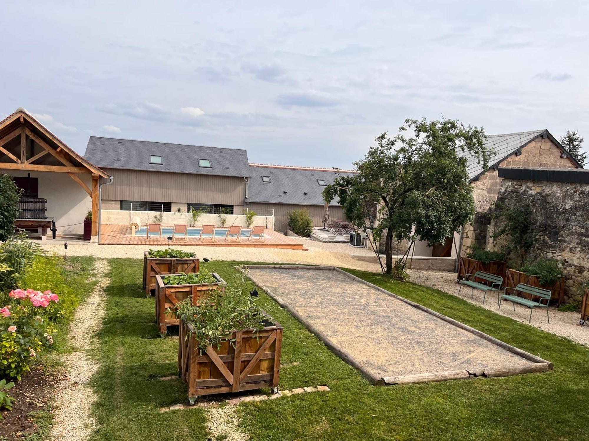 Maisons D'Hotes Du Chateau Au Grand Pressigny Le Grand-Pressigny Exterior photo